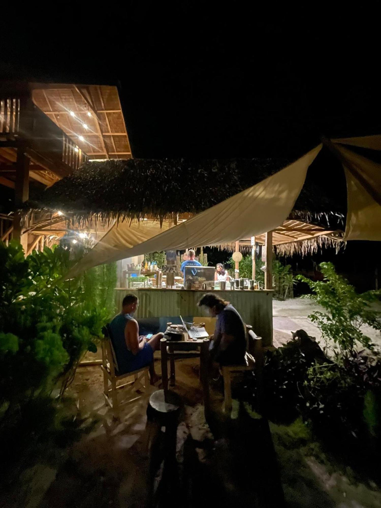 Coleto Siargao Bed & Breakfast San Isidro  Exterior photo