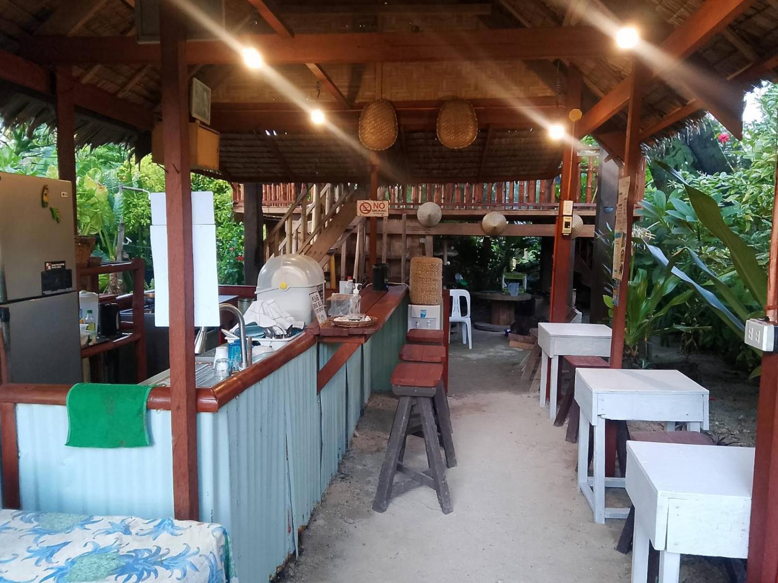 Coleto Siargao Bed & Breakfast San Isidro  Exterior photo