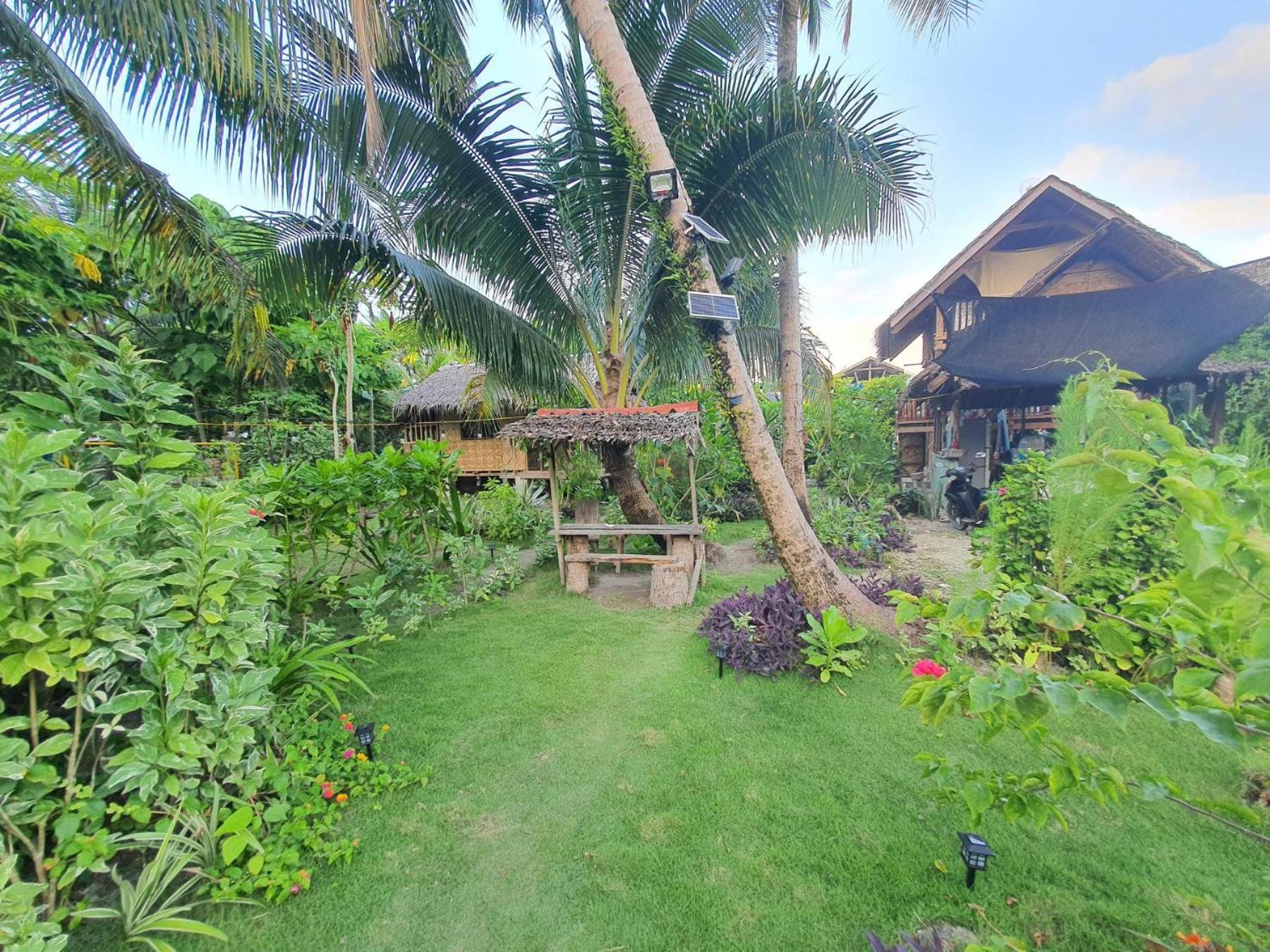 Coleto Siargao Bed & Breakfast San Isidro  Exterior photo